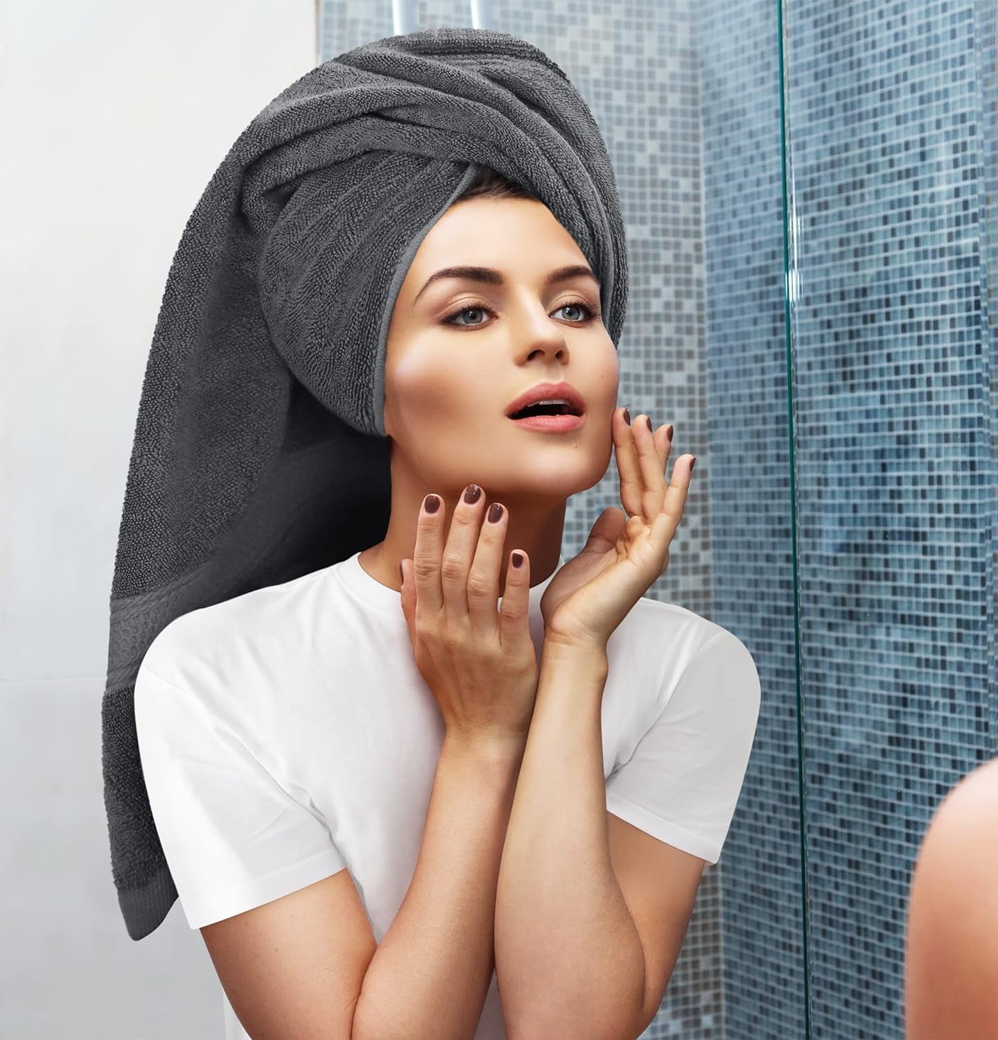 8 Piece Premium Towel Set, 2 Bath, 2 Hand, and 4 Wash Cloths, 600 GSM 100% Ring Spun Cotton, Highly Absorbent Towels for Bathroom, Gym, Hotel, and Spa, Grey
