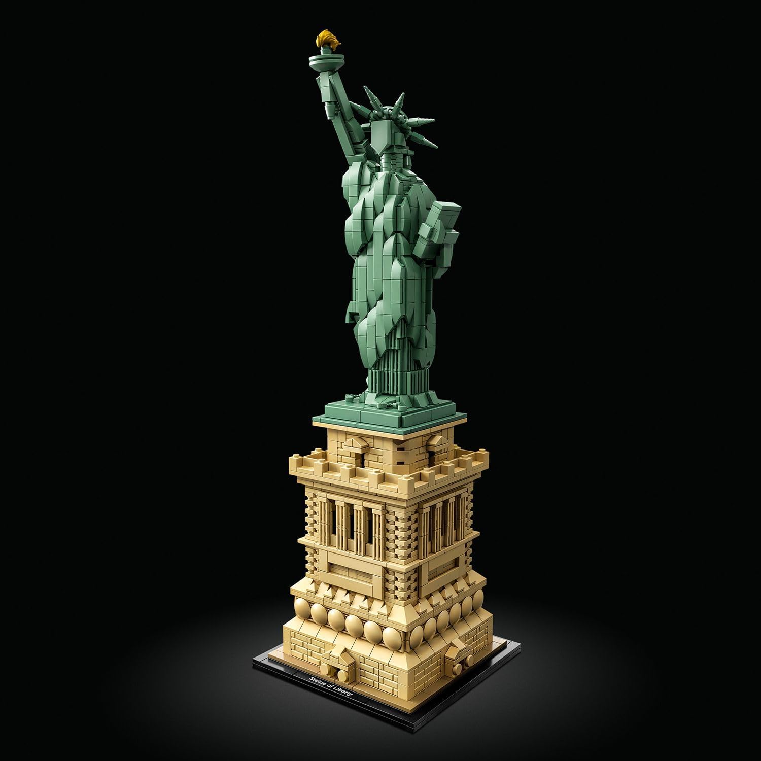 Architecture Statue of Liberty 21042 Model Building Set - Collectible New York City Souvenir, Creative Home Décor or Office Centerpiece, Great Gift Idea for Adults and Teens