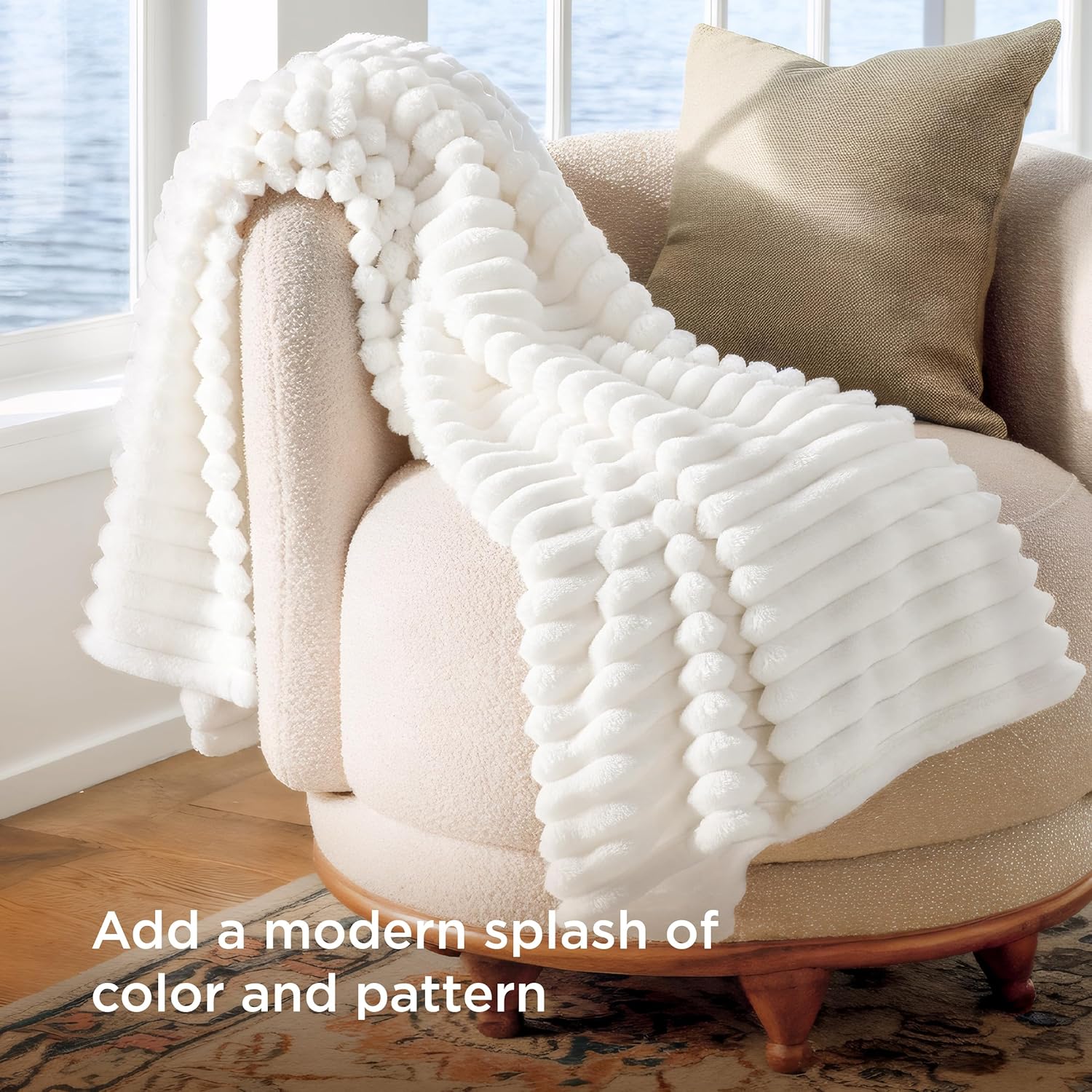 Gentlesoft White Throw Blanket for Couch - Cozy Soft Blankets for Women, Cute Small Fleece Throws for Girls, House Bedroom Decor Aesthetic Gift for Women, off White, 50X70 Inches