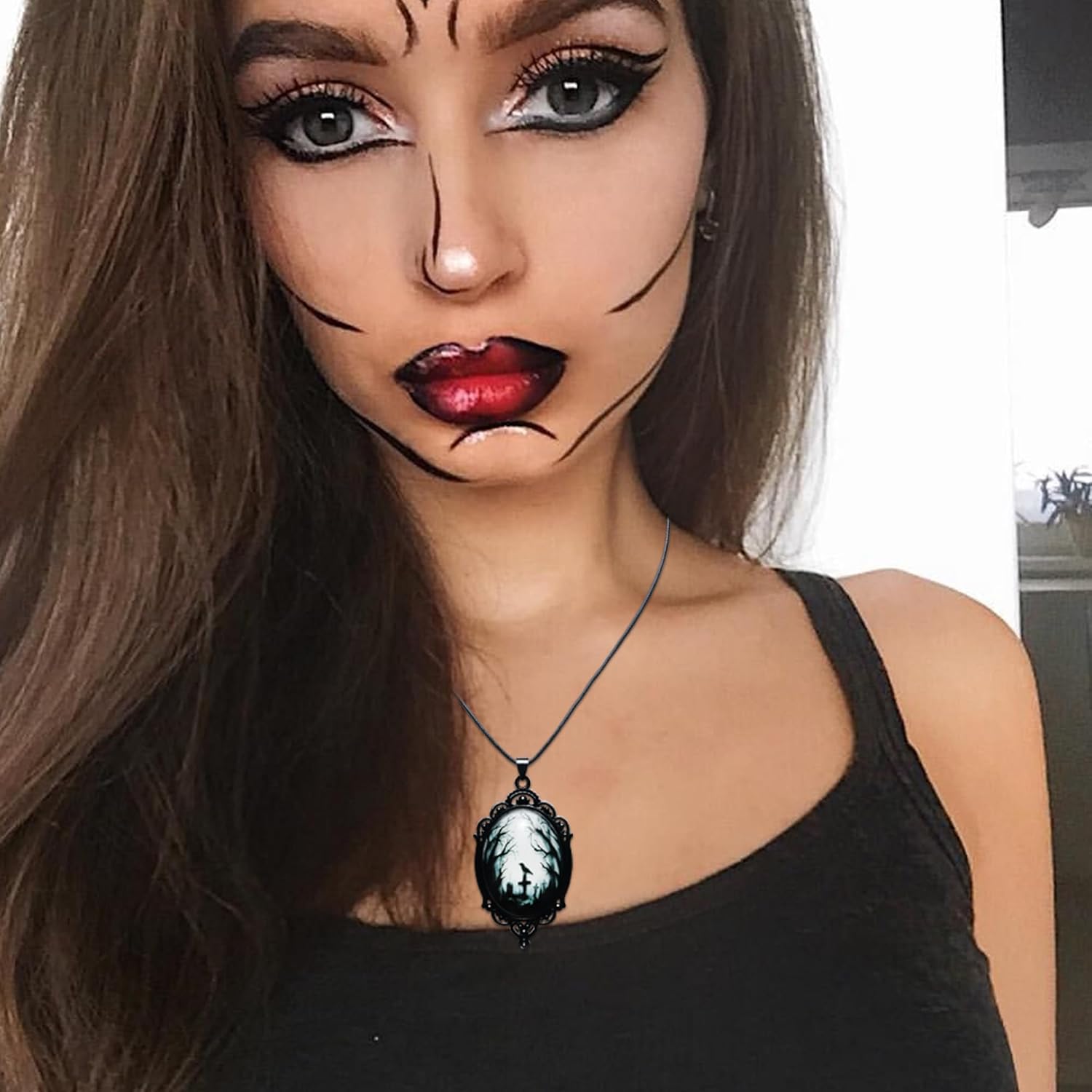 Gothic Necklace, Witch Raven Locket Necklace as Goth Accessories for Halloween Costume Jewelry for Women, Bat Pendant Rose Vampire Jewelry as Halloween Outfit Party Gifts