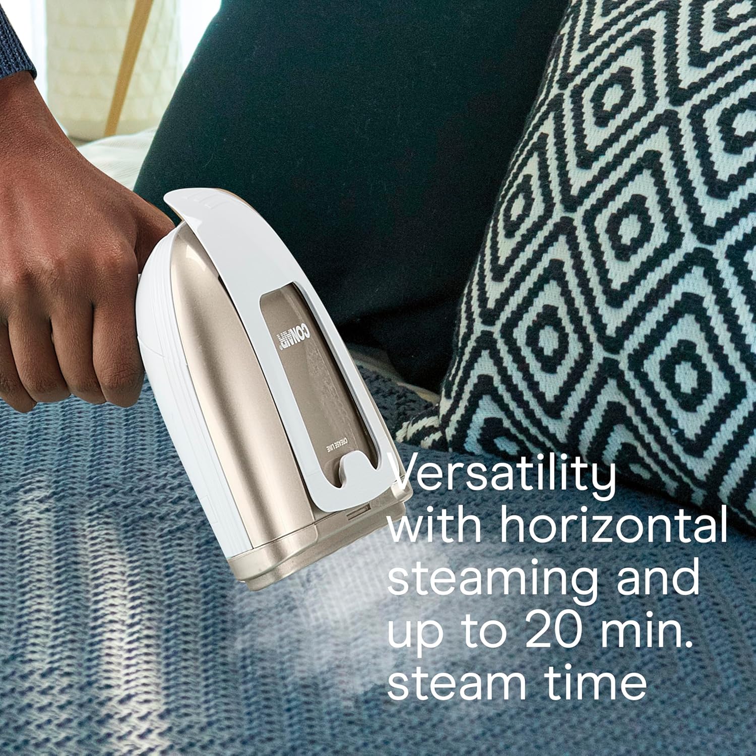 Handheld Garment Steamer for Clothes, Turbo Extremesteam 1875W Fabric Steamer, Portable Handheld Design, Strong Penetrating Steam, White/Champagne